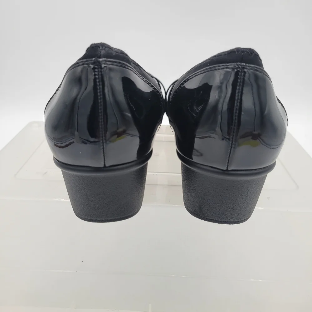 Womans Cliffs by White Mountain Bowie Wedge Slip on Ballet Flatt Black Size 10
